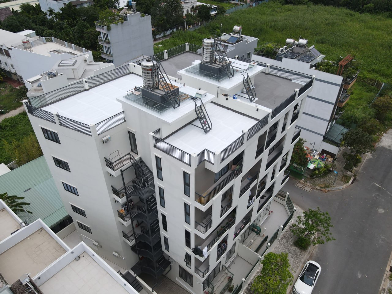 Hệ chống thấm đảm bảo thẩm mỹ tổng thể cho công trình từ góc nhìn trên cao.